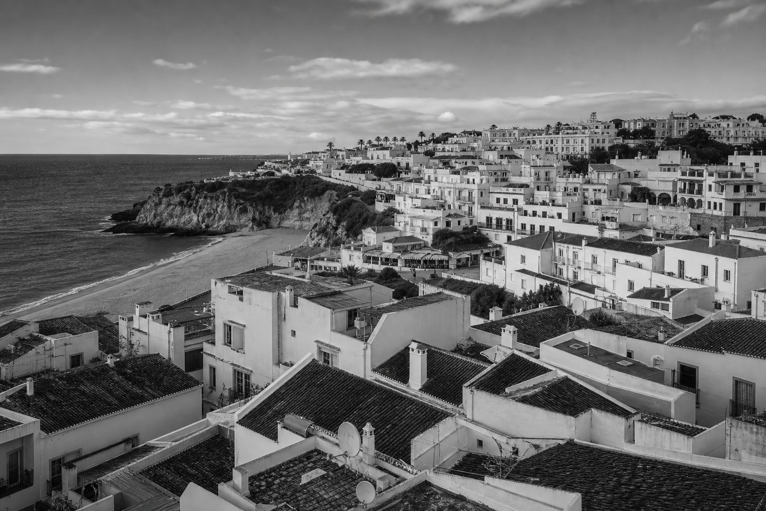 Black and white Albufeira Portugal cityscape for private investigator services in Albufeira