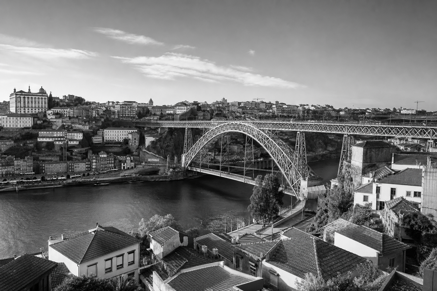 Black and white Porto Portugal cityscape for private investigator services in Porto